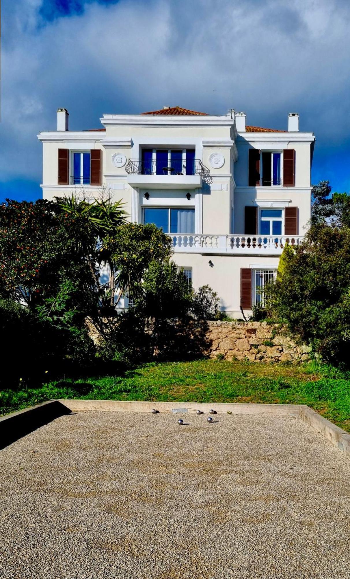 Villa Les Roches Mandelieu Exteriér fotografie