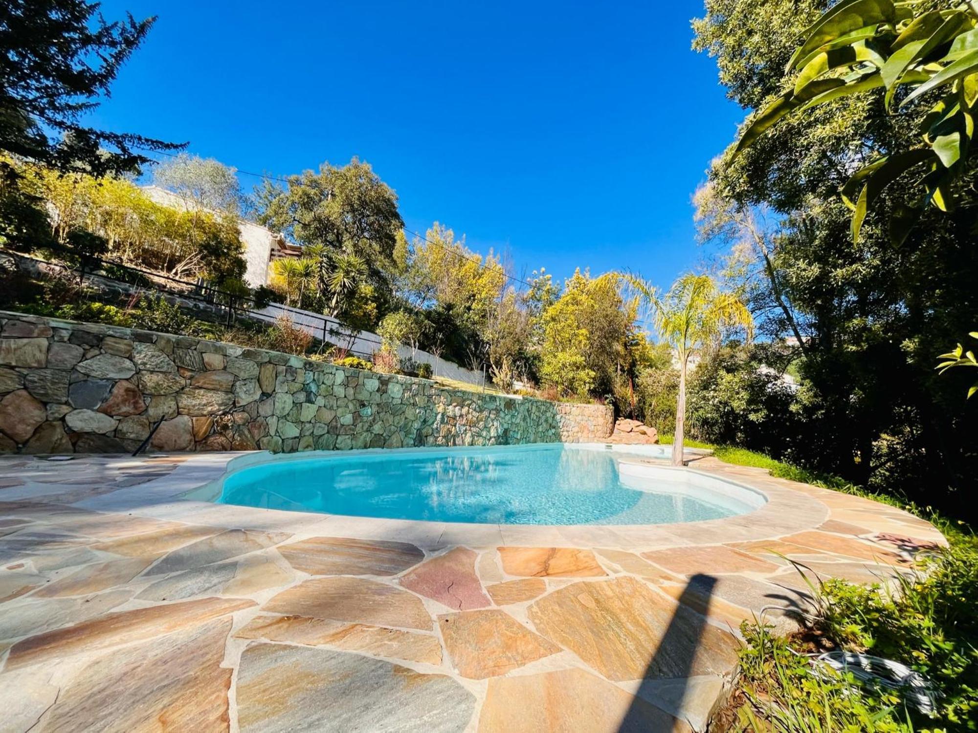 Villa Les Roches Mandelieu Exteriér fotografie