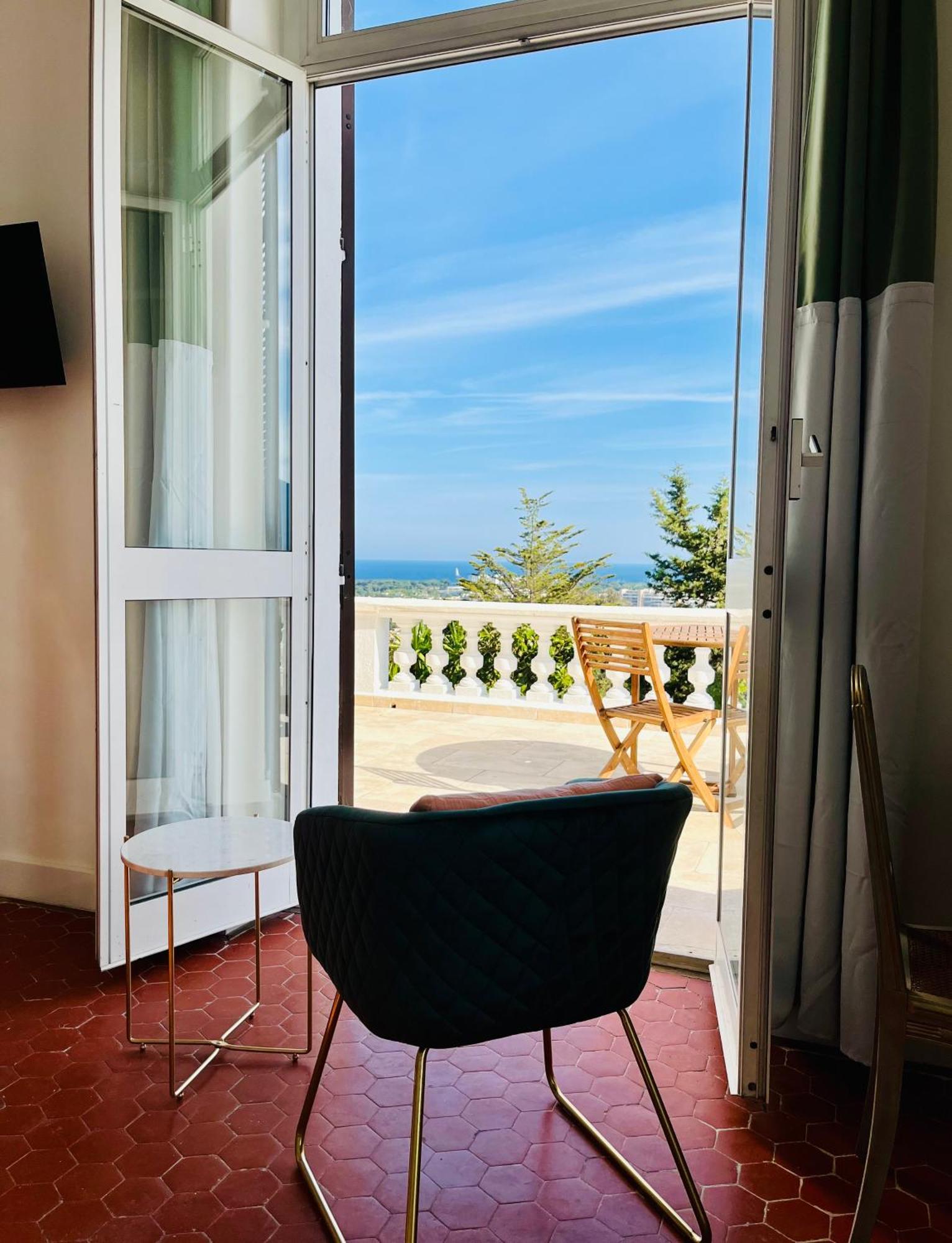 Villa Les Roches Mandelieu Exteriér fotografie